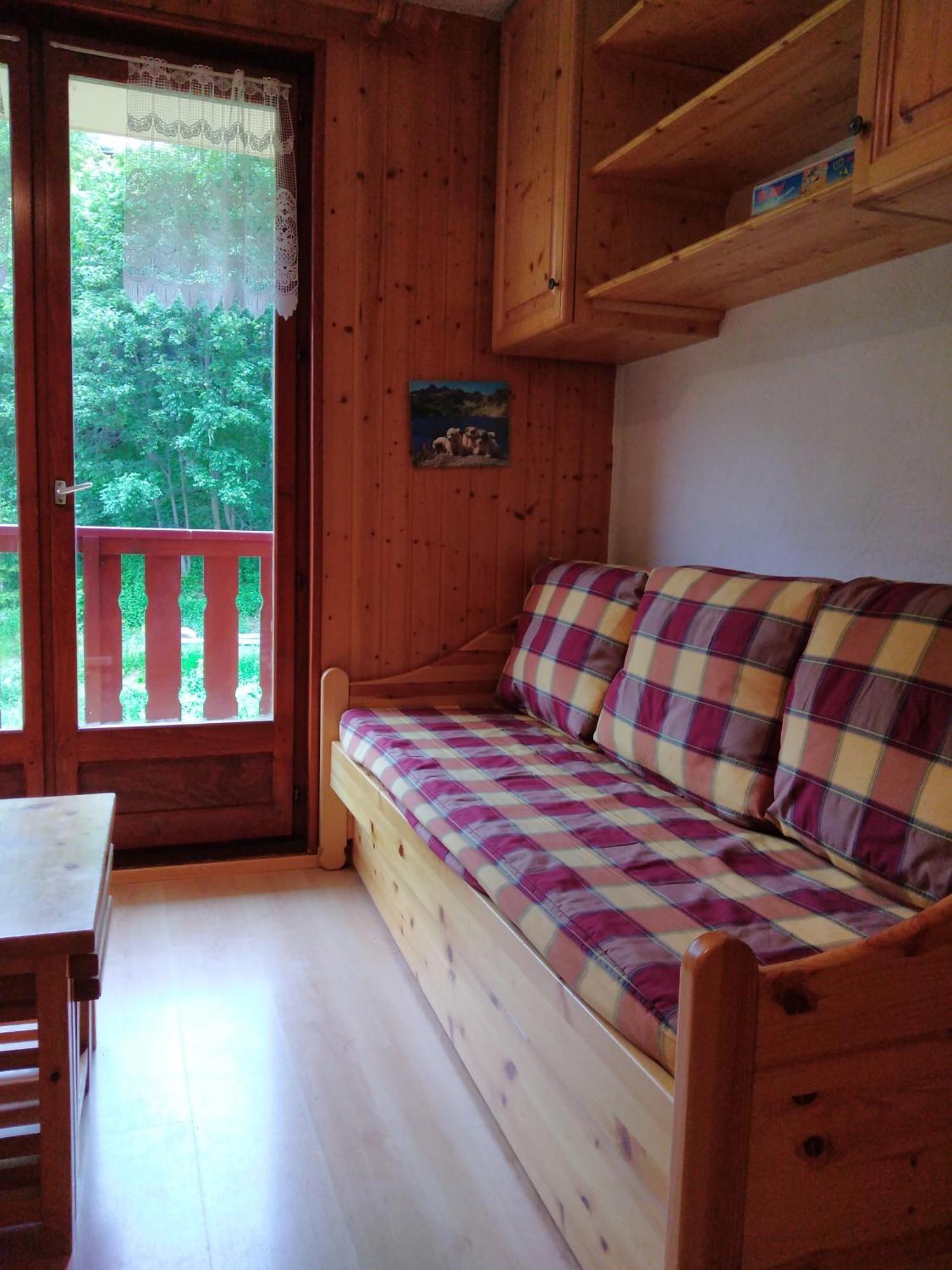 Cabine, Plein Centre De Apartment